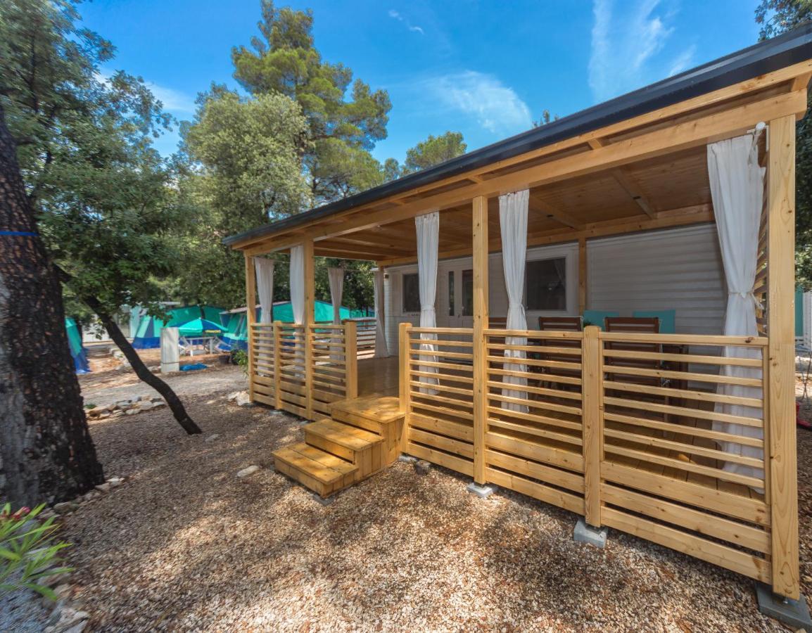 Mobile Homes Crystal Biograd Na Moru Dış mekan fotoğraf