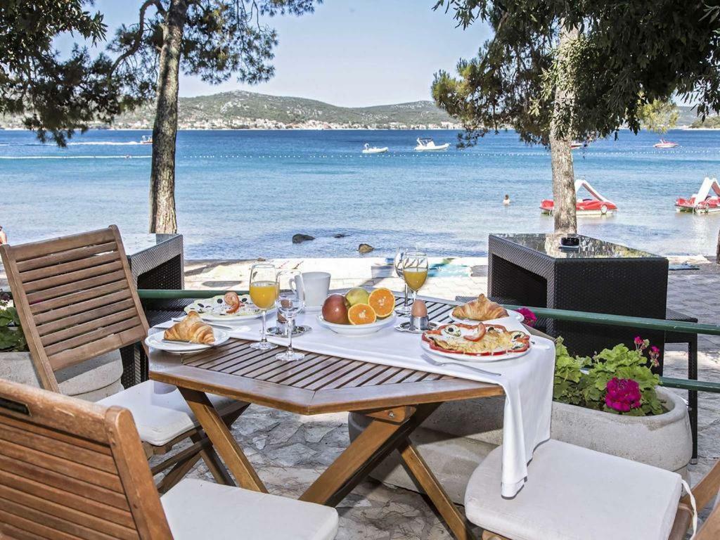 Mobile Homes Crystal Biograd Na Moru Dış mekan fotoğraf