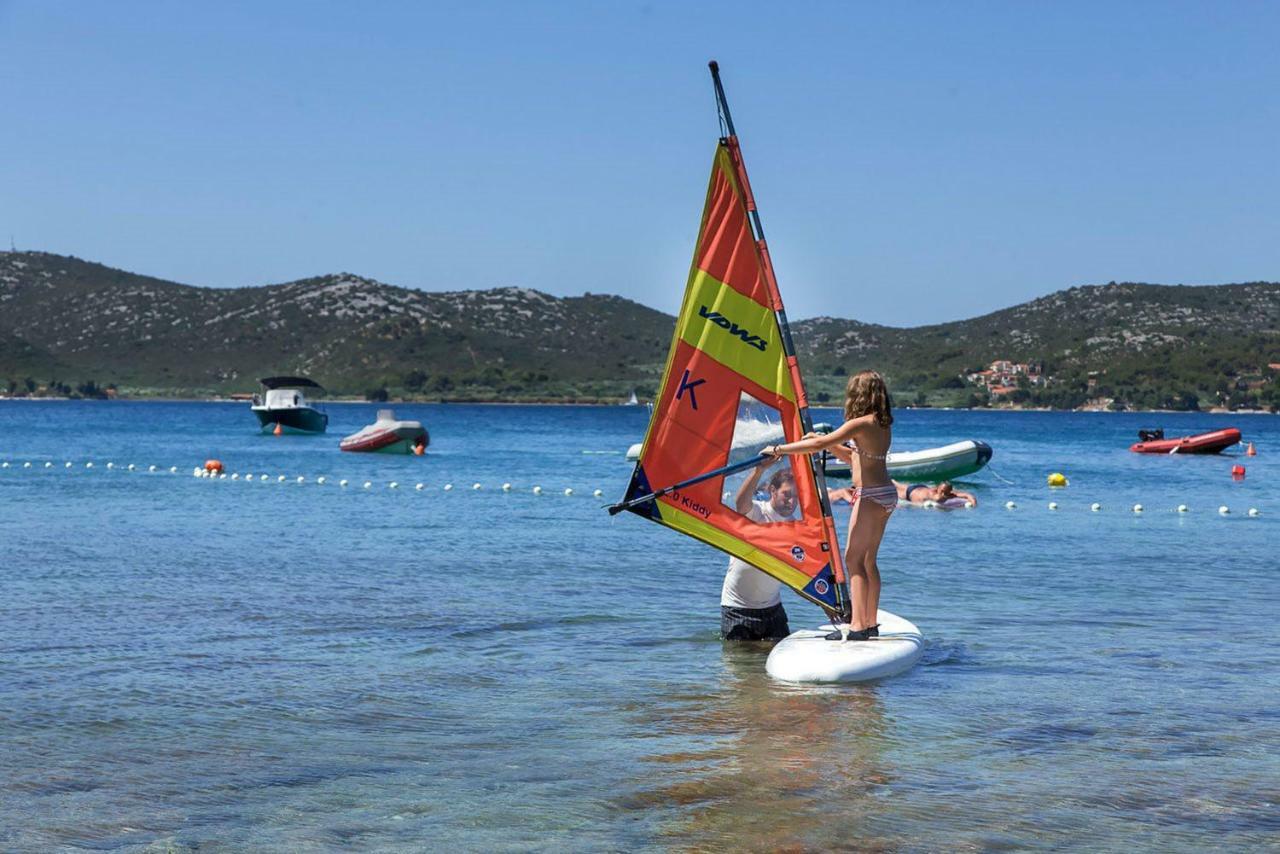 Mobile Homes Crystal Biograd Na Moru Dış mekan fotoğraf