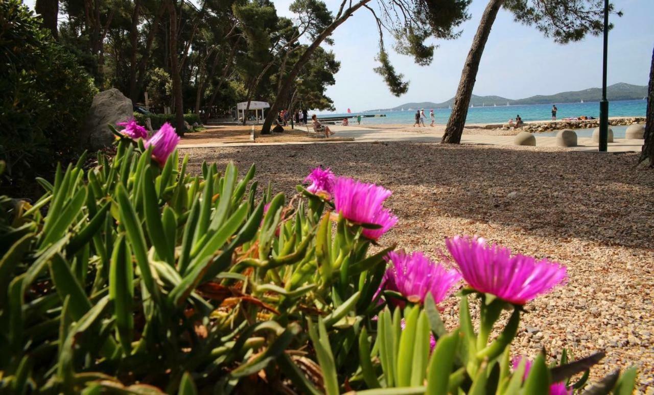 Mobile Homes Crystal Biograd Na Moru Dış mekan fotoğraf