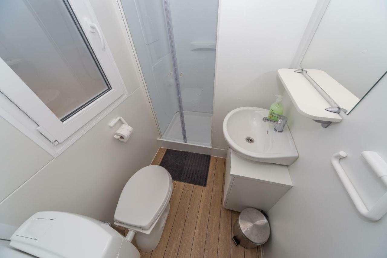 Mobile Homes Crystal Biograd Na Moru Dış mekan fotoğraf