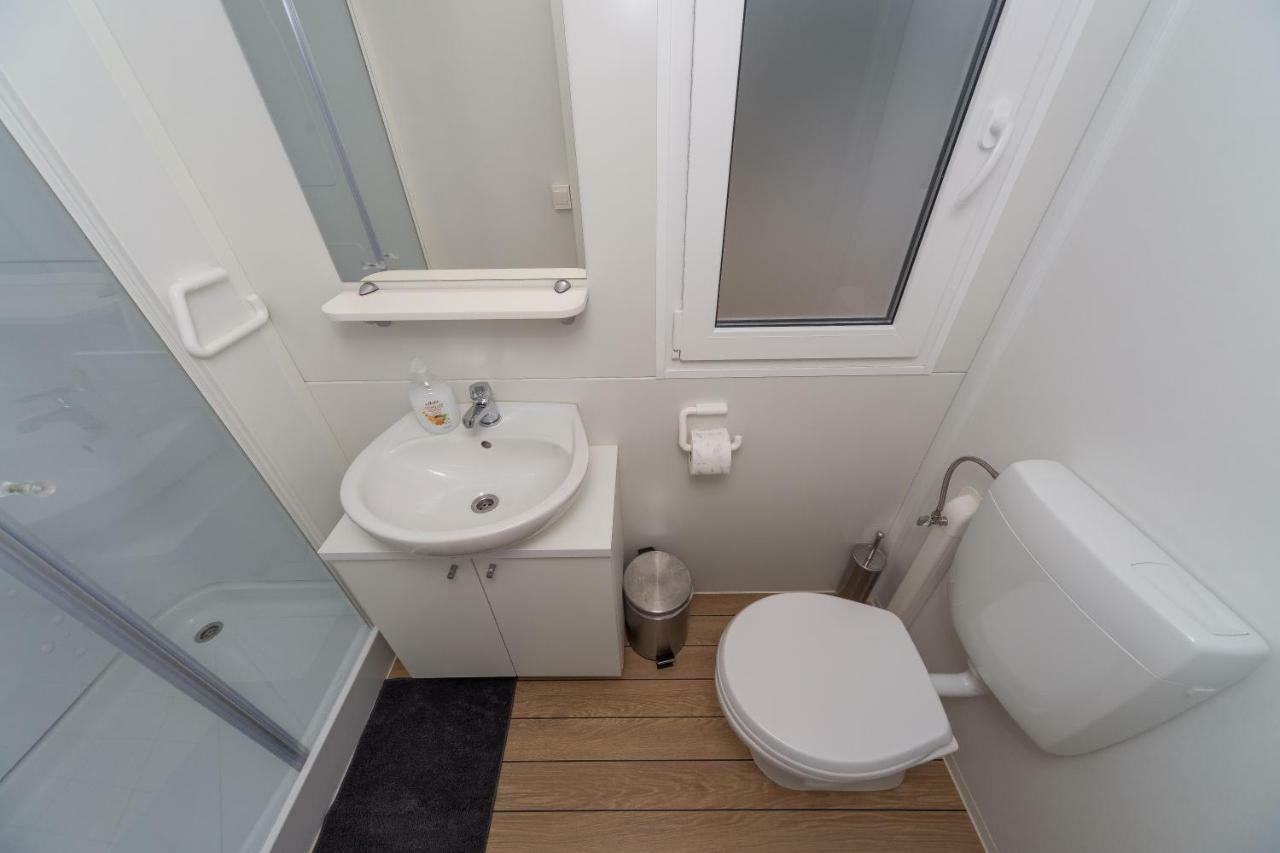 Mobile Homes Crystal Biograd Na Moru Dış mekan fotoğraf