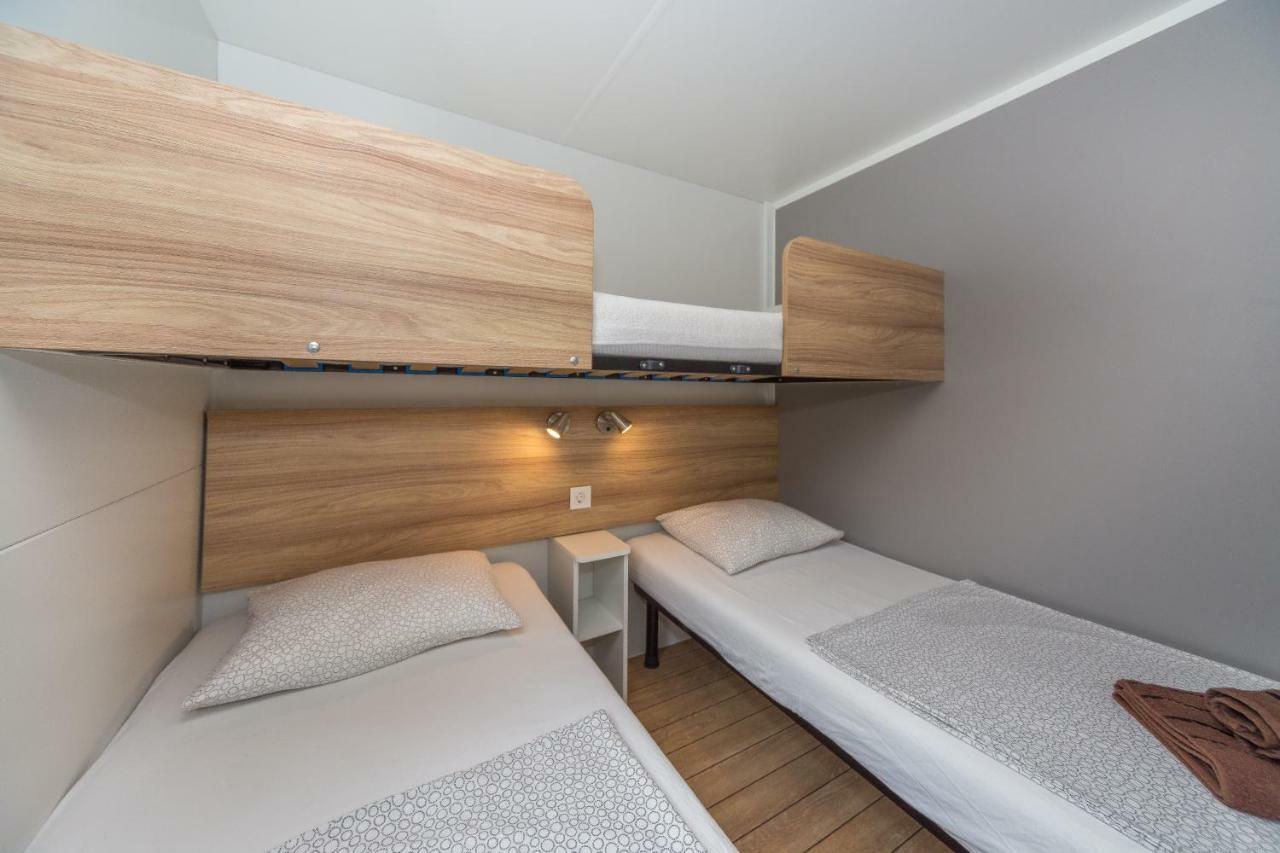 Mobile Homes Crystal Biograd Na Moru Dış mekan fotoğraf